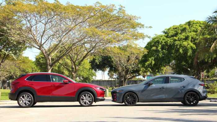 Mazda hatchback mazda3 cx rear differences legroom cargo headroom shoulder Mazda CX-30 vs Mazda 3 fuel efficiency