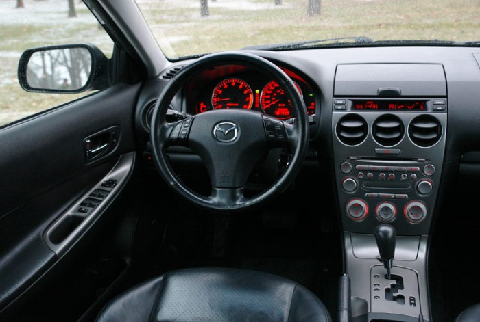 Mazda 2000 2009 2004 sedan tuned fuel problems reviews mazda3 sport hatchback suspension economy cons pros engines samarins Mazda 2000 2009 2004 sedan tuned fuel problems reviews mazda3 sport hatchback suspension economy cons pros engines samarins