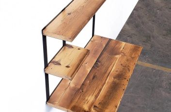 Floating Desk Furniture with Side Shelves